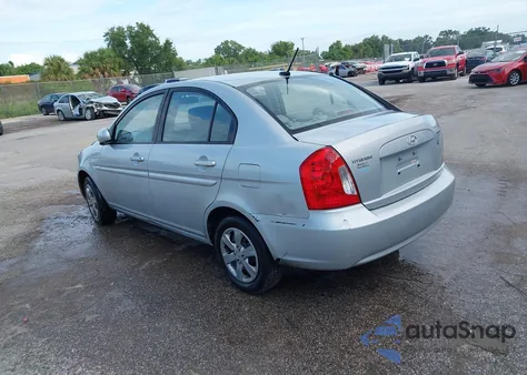 2010 Hyundai Accent Gls z USA, uszkodzony, nr VIN KMHCN4AC0AU430163